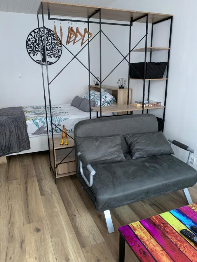 Ferienwohnung Studio Des Thoniers Concarneau Exterior foto